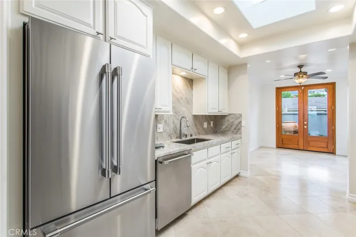 19 Rue Cannes, Newport Beach, California 92660