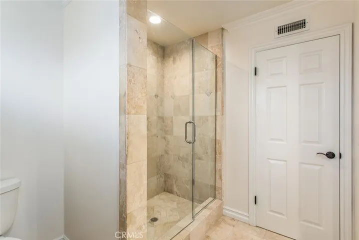 19 Rue Cannes, Newport Beach, California 92660