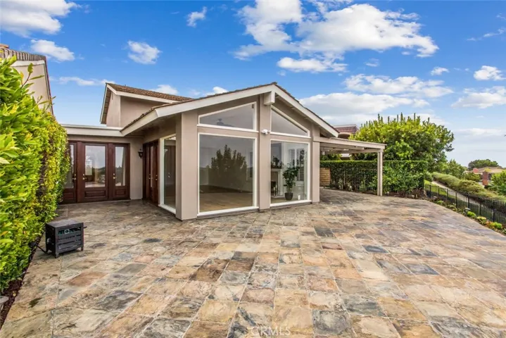 19 Rue Cannes, Newport Beach, California 92660