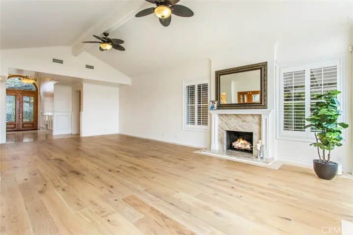 19 Rue Cannes, Newport Beach, California 92660