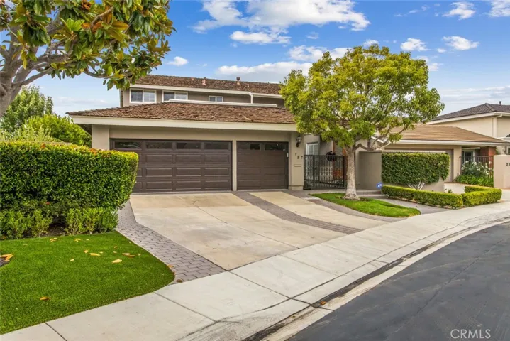 19 Rue Cannes, Newport Beach, California 92660