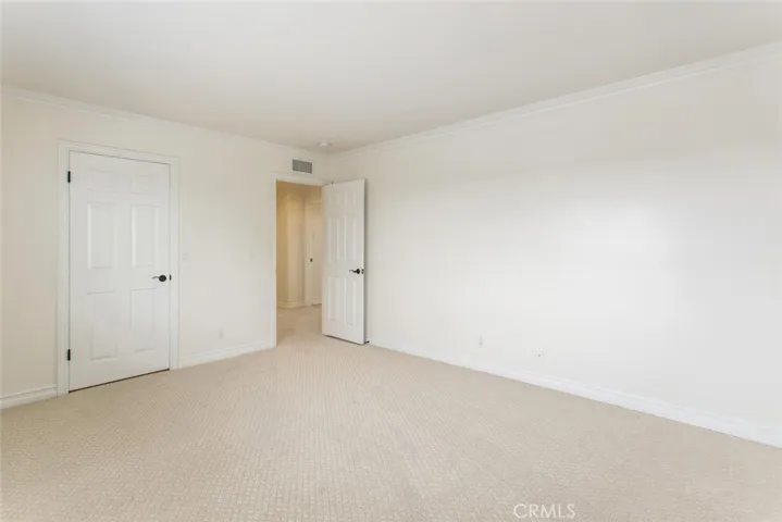 19 Rue Cannes, Newport Beach, California 92660