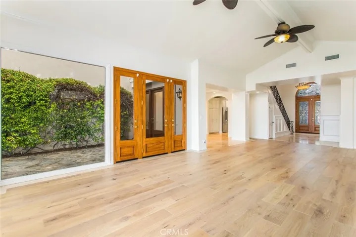 19 Rue Cannes, Newport Beach, California 92660