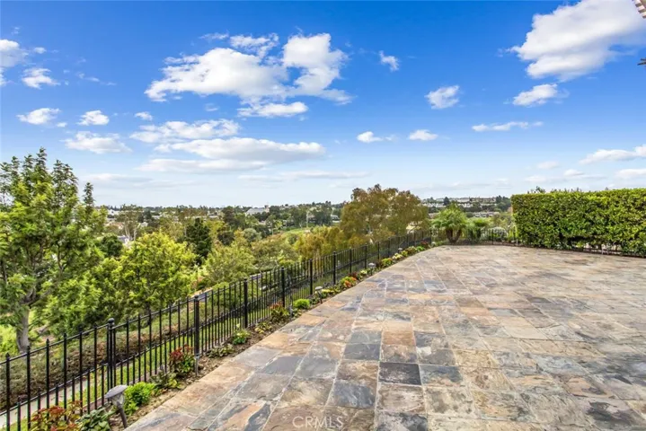 19 Rue Cannes, Newport Beach, California 92660
