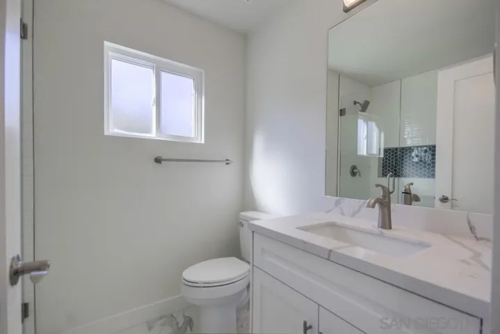 7467 Mission Gorge Rd #104, Santee, California 92071