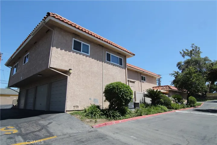 841 Las Lomas Drive 110, La Habra, California 90631