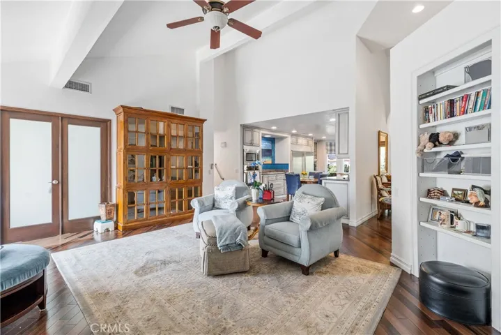 1695 La Mancha, Pomona, California 91768