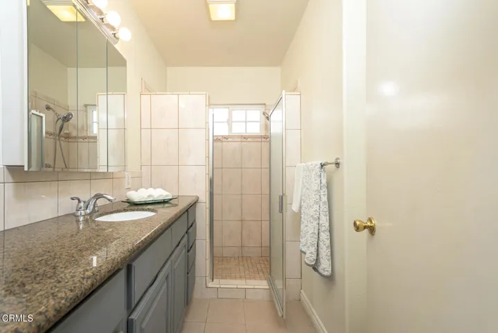 Bathroom #2