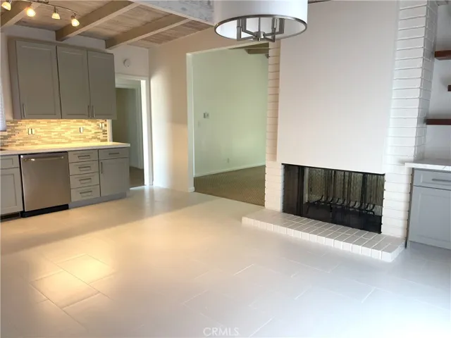 1612 Cornwall Lane, Newport Beach, California 92660