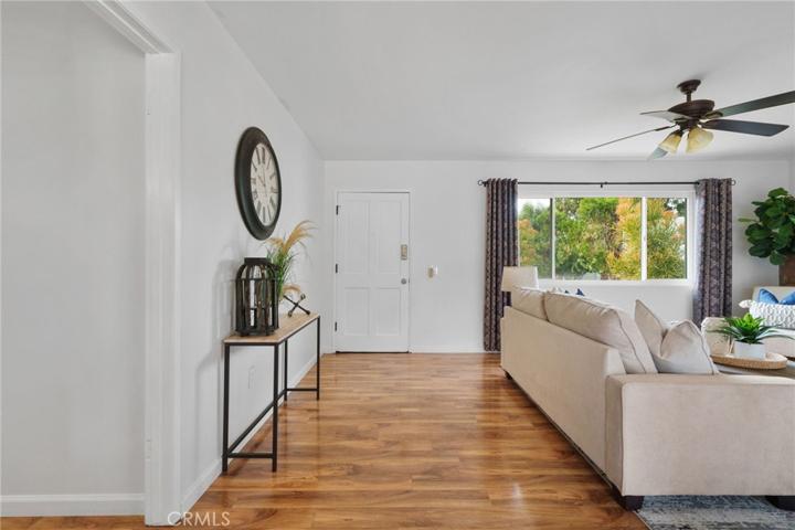 1386 Tourmaline Avenue, Mentone, California 92359