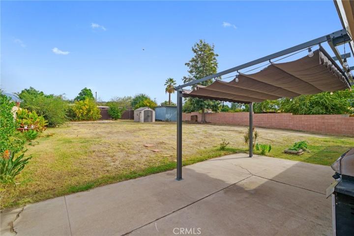 1386 Tourmaline Avenue, Mentone, California 92359