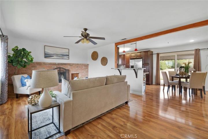 1386 Tourmaline Avenue, Mentone, California 92359