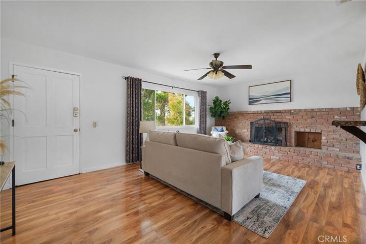 1386 Tourmaline Avenue, Mentone, California 92359