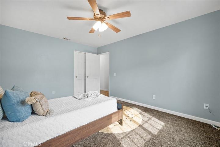 1386 Tourmaline Avenue, Mentone, California 92359