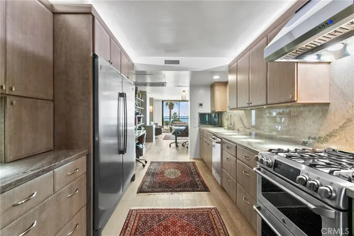 259 Lower Cliff Drive 3, Laguna Beach, California 92651