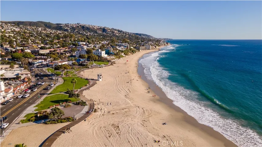 259 Lower Cliff Drive 3, Laguna Beach, California 92651
