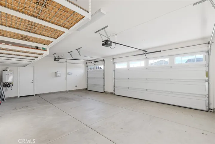 3 Car Garage