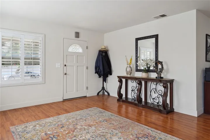 20408 Hawaiian Avenue, Lakewood, California 90715