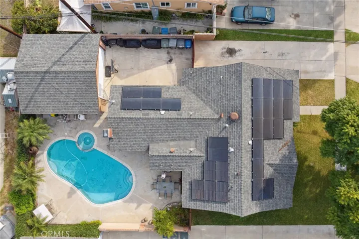 20408 Hawaiian Avenue, Lakewood, California 90715