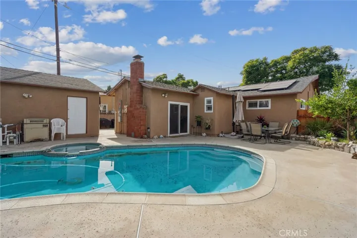 20408 Hawaiian Avenue, Lakewood, California 90715