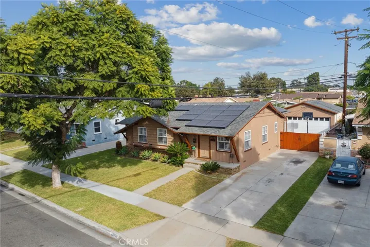 20408 Hawaiian Avenue, Lakewood, California 90715