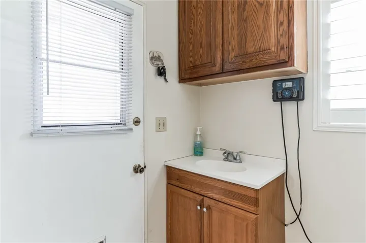 20408 Hawaiian Avenue, Lakewood, California 90715