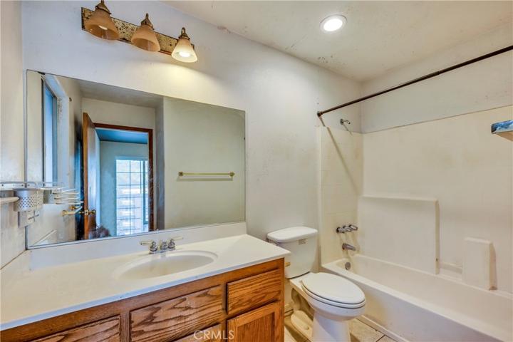 5406 Bel Air E Drive, Kelseyville, California 95451