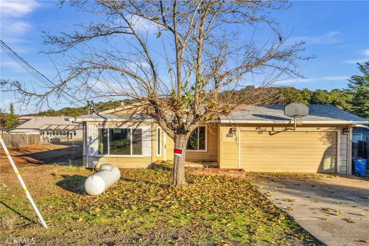 5406 Bel Air E Drive, Kelseyville, California 95451