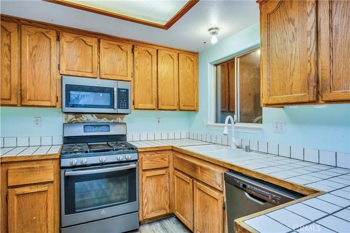 5406 Bel Air E Drive, Kelseyville, California 95451