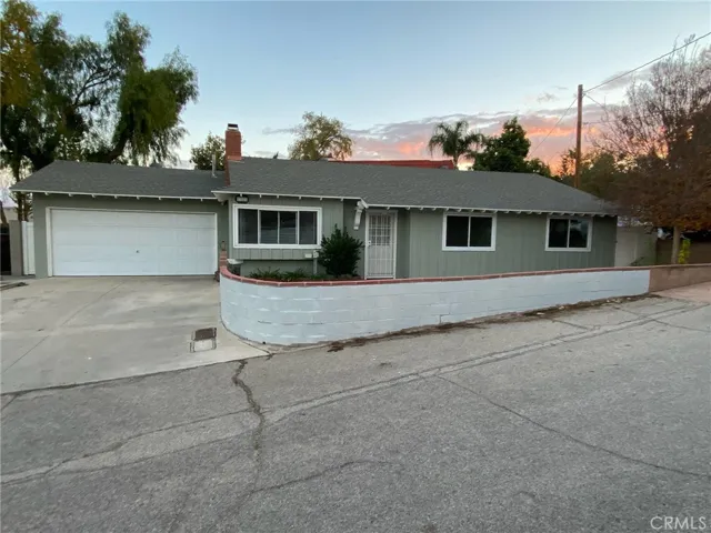 27820 Ferguson Drive, Castaic, California 91384