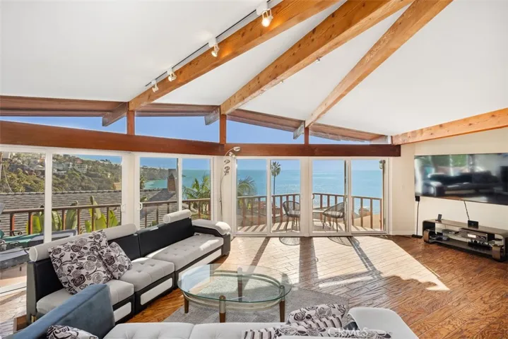 Watch the waves crash from your couch - Ocean View Living Room