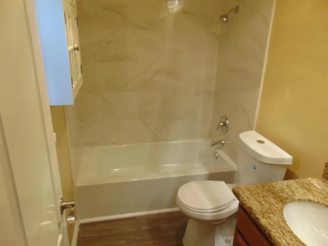 6333 College Grove Way 13105, San Diego, California 92115