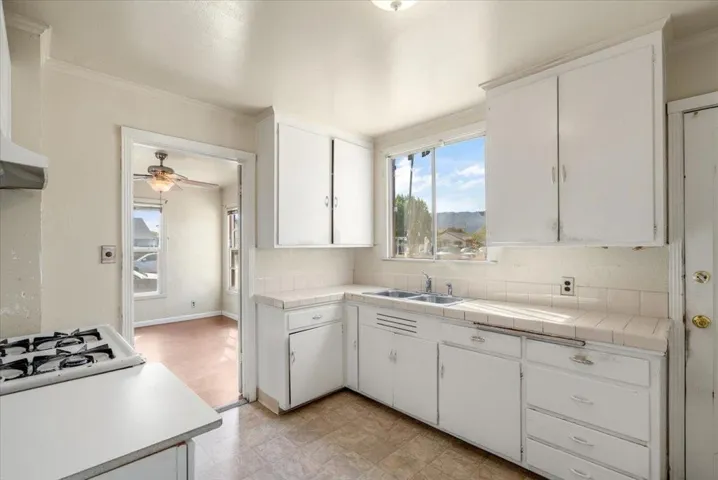 241 Gurries Drive, Gilroy, California 95020