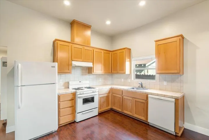 241 Gurries Drive, Gilroy, California 95020