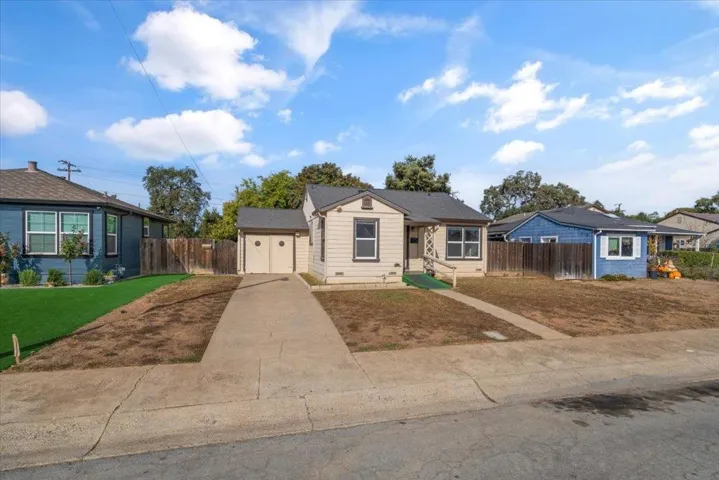 241 Gurries Drive, Gilroy, California 95020