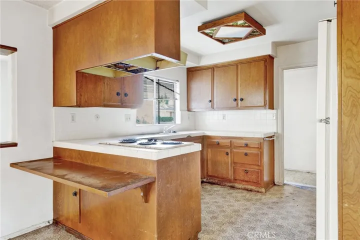 1244 S 9th Avenue, Arcadia, California 91006