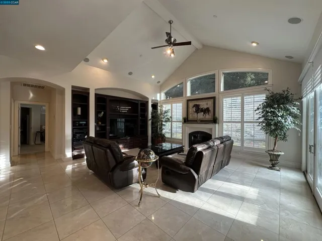 5322 Bayridge Ct, Fairfield, California 94534