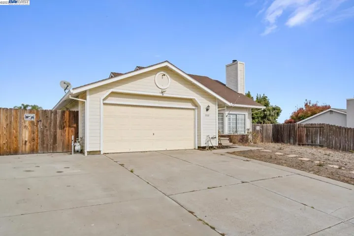 1920 Gateway Dr, Oakley, California 94561-2621