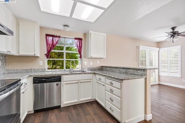 1920 Gateway Dr, Oakley, California 94561-2621