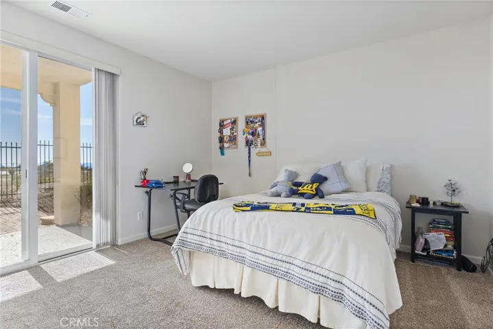 Downstairs Guest bedroom looking towards ocean