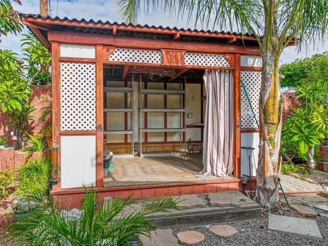 5034 Kingsley Street, Montclair, California 91763