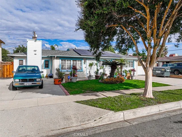 5034 Kingsley Street, Montclair, California 91763