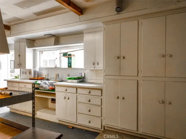 5034 Kingsley Street, Montclair, California 91763