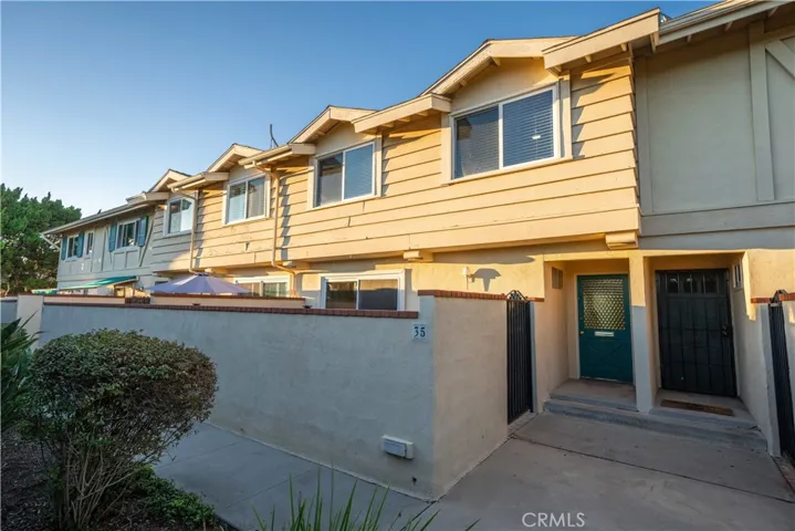 1958 Rolling Vista Drive Unit 35, Lomita, California 90717