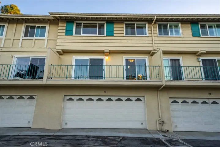 1958 Rolling Vista Drive Unit 35, Lomita, California 90717