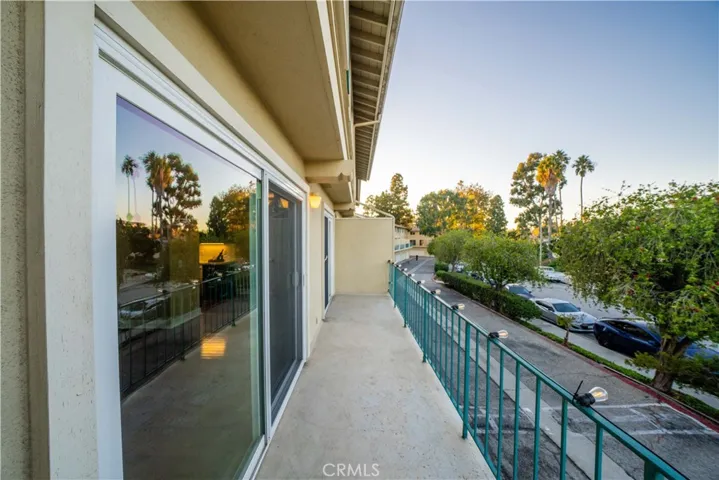 1958 Rolling Vista Drive Unit 35, Lomita, California 90717