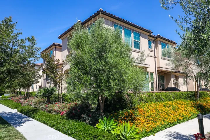 20 Savannah, Lake Forest, California 92630