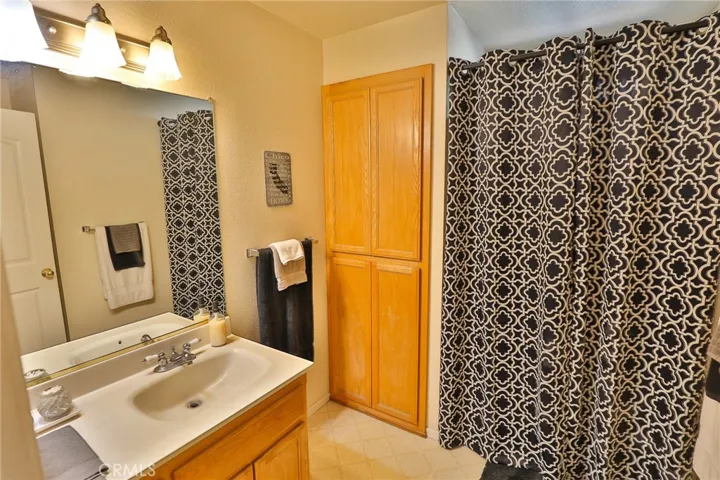 185 E 2nd Avenue, Chico, California 95926
