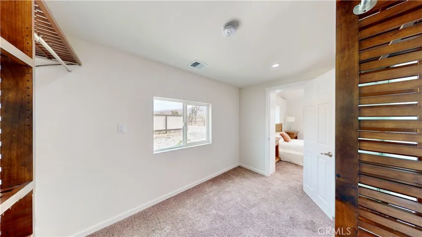 10212 Deep Creek Road, Apple Valley, California 92308