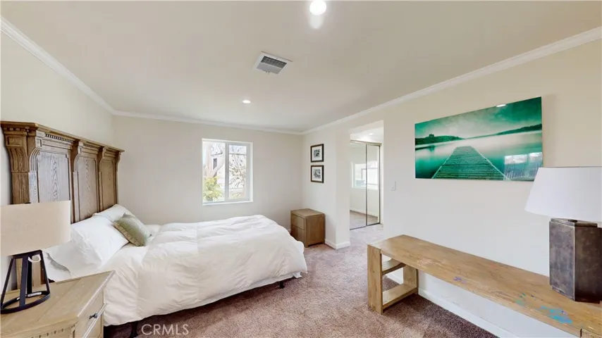 10212 Deep Creek Road, Apple Valley, California 92308